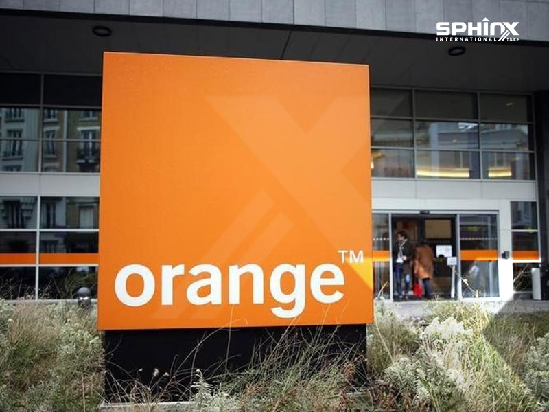 Orange steps-up device recycling drive